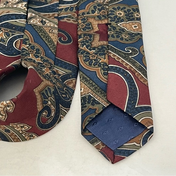 Vintage Harve Benard Busy Ornate Floral Silk Tie Made In USA - Picture 8 of 10